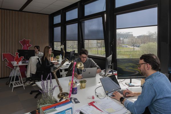 Espace de travail à la MIEEU Metz