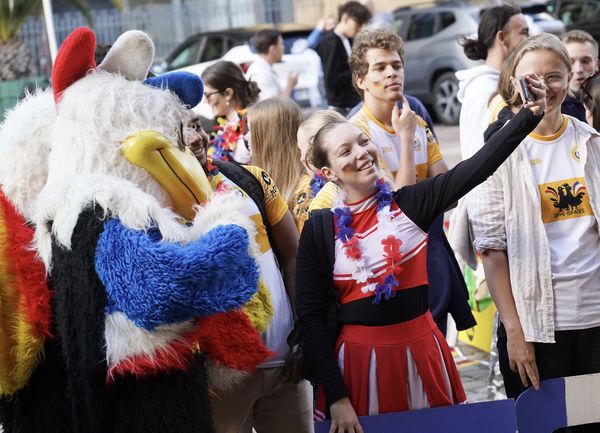 Défilé des étudiants dans la ville de Metz